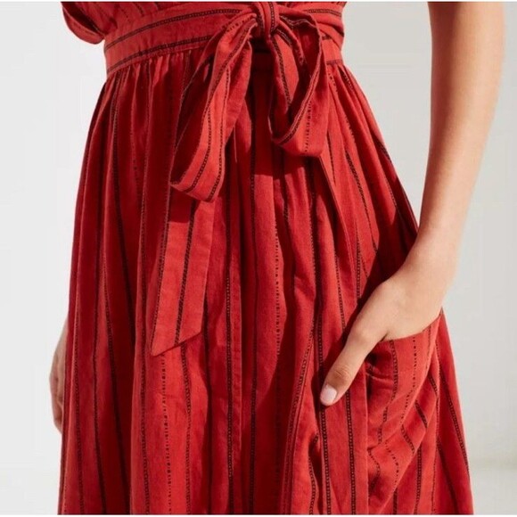 Urban Outfitters Women's Gabrielle Linen Midi Wrap Dress MED Burnt Orange Stripe - Picture 12 of 12
